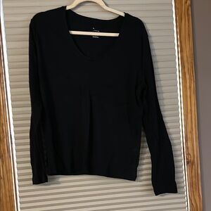 Women's Black Long Sleeve Top